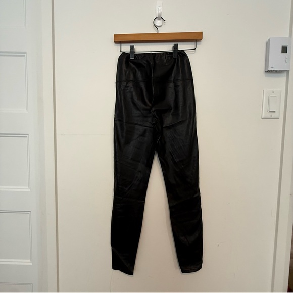 Aritzia Wilfred Daria Women's Black Faux Leather Pants XS - Picture 10 of 10